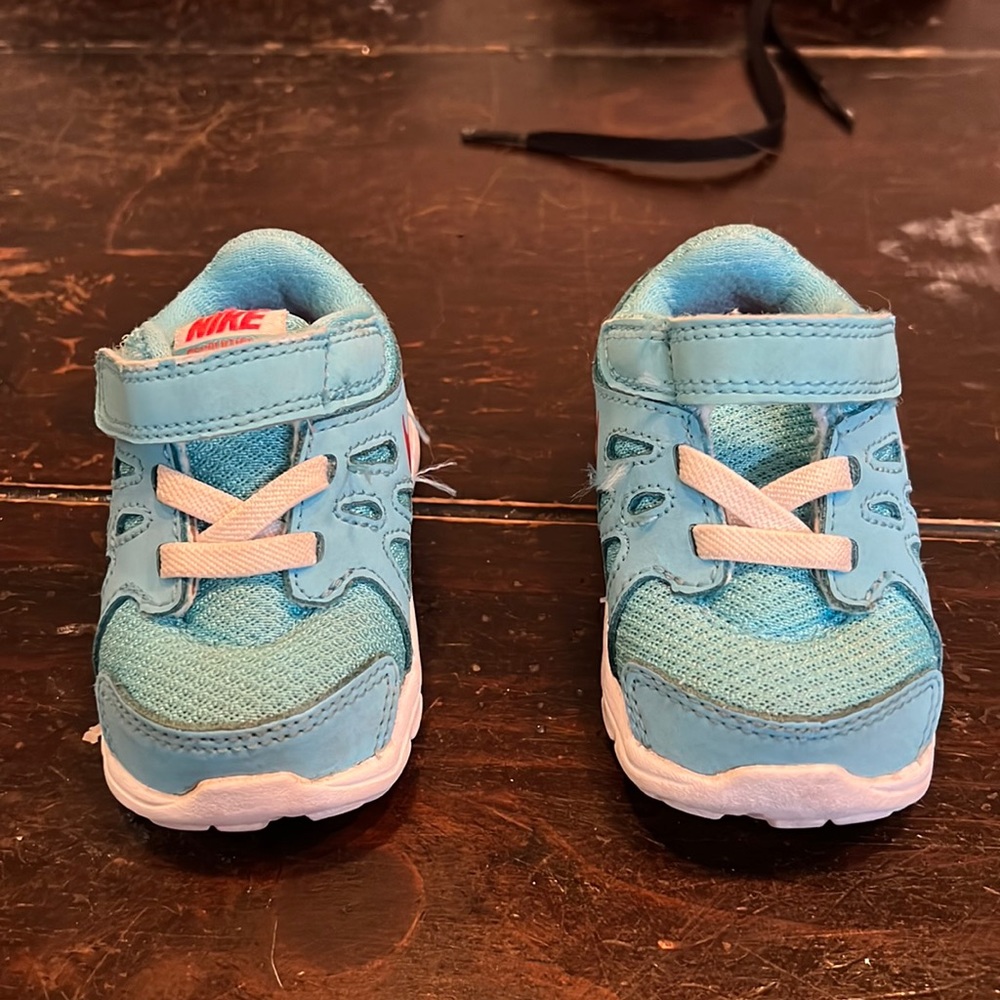 Baby girl 3 nike